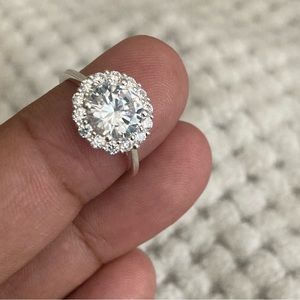 Ultra Premium Cubic Zirconia Halo ring size 7 in Sterling Silver